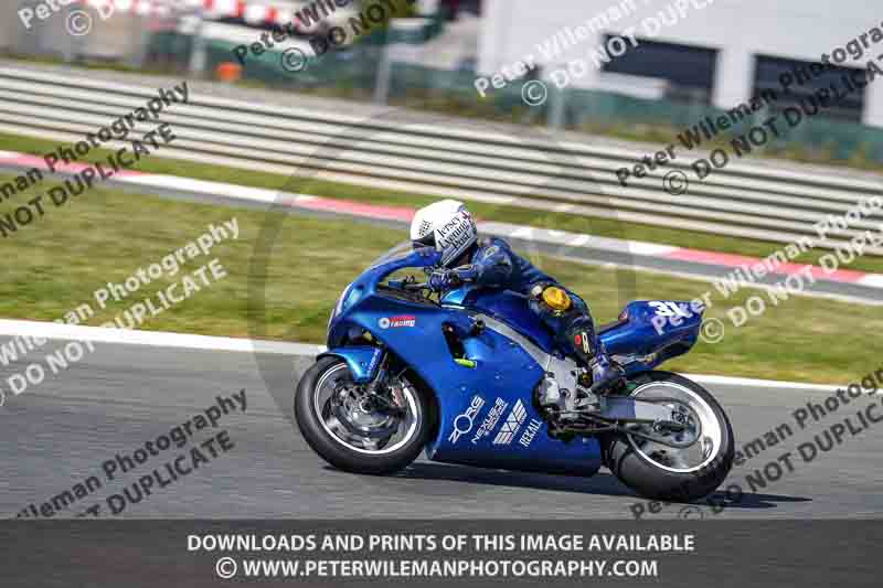 cadwell no limits trackday;cadwell park;cadwell park photographs;cadwell trackday photographs;enduro digital images;event digital images;eventdigitalimages;navarra;no limits trackdays;peter wileman photography;racing digital images;trackday digital images;trackday photos